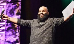 Nhạc sĩ 'Telephone' gặp tai nạn, qua đời ở tuổi 41