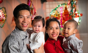 Gia đình ‘hoàng tử xiếc’ Quốc Nghiệp – Ngọc Mai hào hứng đón Trung thu truyền thống