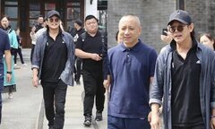 Lý Liên Kiệt nuôi tóc dài sau nhiều năm bệnh tật