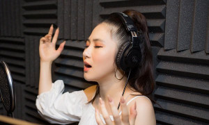 Hậu sang Mỹ du học, Hương Tràm hé lộ chuyện tình với Quang Đăng?