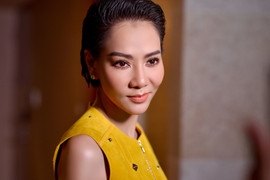 Thu Minh khoe nhan sắc trẻ trung khiến nhiều người bất ngờ