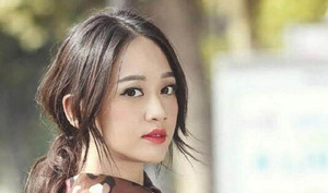 Bị chê vừa già vừa béo khi là phụ nữ U40, 'Đông Phương Bất Bại' Trần Kiều Ân bức xúc