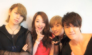 Hàng loạt nghệ sĩ hủy sự kiện khi biết Sulli qua đời