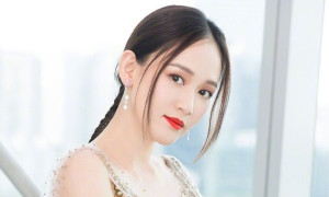 Trần Kiều Ân tức giận khi bị gán ghép với đàn em kém 20 tuổi