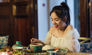 Phương Ly: ‘Chúng ta chỉ sống một lần, tuổi trẻ lại đi nhanh nên đừng bỏ phí’