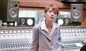 Vũ Cát Tường hé lộ loạt ảnh thu âm tại phòng thu huyền thoại của Hollywood