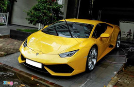 Siêu xe Lamborghini Huracan màu vàng độc trước nhà Cường Đôla