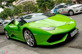 Ngắm loạt siêu xe mui đen nổi bật tại Việt Nam