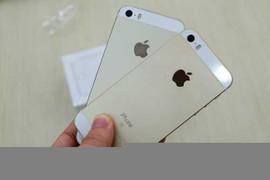 iPhone SE xách tay về Việt Nam rẻ hơn hàng mới 4 triệu đồng