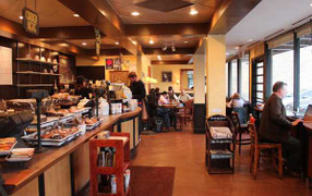 Đại gia thức ăn nhanh nếm 'trái đắng' ở Việt Nam