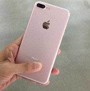 Lộ diện iPhone 7 Plus vàng hồng