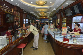 Rót vốn vào vàng chỉ nhận thua lỗ thảm?