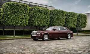 Ngắm Rolls-Royce Phantom bản Hòa bình Vinh quang của đại gia Việt