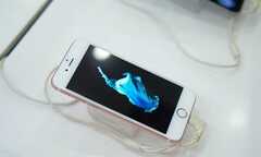 Giá iPhone cũ tại Việt Nam tiếp tục lao dốc đón iPhone 7