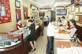 Vừa tăng ‘nhảy dựng’, giá vàng hôm nay 8/9 đã sụt giảm