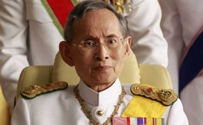 Quốc vương Bhumibol băng hà, kinh tế Thái có bị ảnh hưởng?