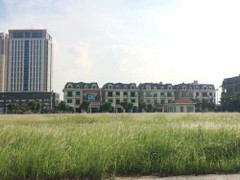 Chuyện lạ Hà Nội: Thị trường tăng tốc, đại gia 'ôm' đất vàng 'ngồi im'