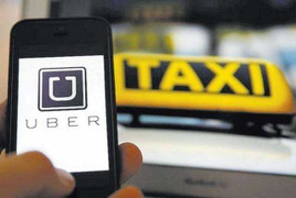 Lại nóng chuyện thu thuế Uber và Facebook ở Việt Nam