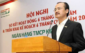 Sau ông Lê Hùng Dũng, bầu Thắng đang ‘ngậm đắng’ với ngân hàng?