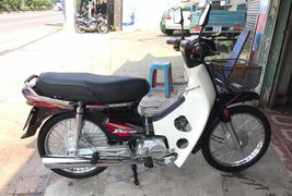 Honda Super Dream hàng độc còn mới tinh sau 16 năm