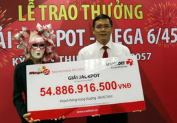 Người trúng xổ số gần 55 tỷ đồng là phụ nữ ở Vĩnh Long