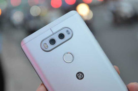 'Săn' những smartphone hấp dẫn chỉ bán trên thị trường xách tay