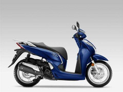Ngày đầu mở bán, Honda SH 300i giá 248 triệu đồng ế khách