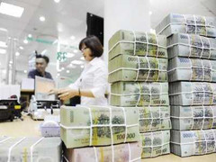 Đến kỳ ‘gom’ tiền, ngân hàng loạn lãi suất tiết kiệm