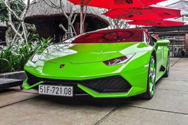 Lamborghini Huracan 13 tỷ về Quảng Bình ăn Tết