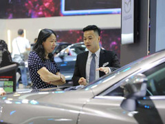 Thuế giảm, giá ô tô nhập khẩu vẫn chưa chịu giảm