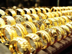 Giá vàng hôm nay 27/2 nhích nhẹ và đạt kỷ lục về rẻ