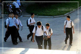 Hé lộ hoạt động ngoại khóa của học sinh Triều Tiên