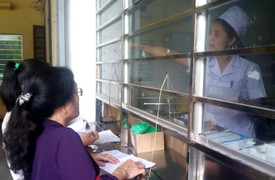 Một bệnh nhân đi khám 2-3 lần mỗi ngày trong 4 tháng liên tục