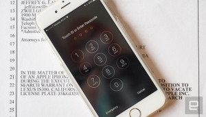 Trộm dữ liệu iPhone, kiếm hàng triệu USD