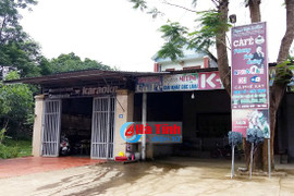 Chém khách trọng thương, nhân viên quán cà phê đến công an trình diện