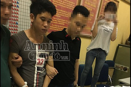 Cảnh sát nổ súng chặn bắt xe điên vận chuyển ma túy như phim hình sự