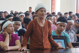 Mâu thuẫn đất đai, người đàn ông bị hàng xóm 'lỡ tay' chém hàng chục nhát gục chết tại chỗ