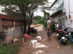 Nam thanh niên chết bất thường trong con hẻm ở TPHCM