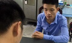 Kẻ 'múa súng' dọa bắn tài xế taxi khai mua súng về bán kiếm lời