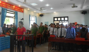 Không đòi được con, chồng trút 'mưa dao' cướp mạng vợ cũ