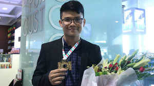 Nam sinh giành Huy chương Vàng Olympic Tin học quốc tế chơi game mỗi ngày