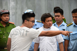 Ông Đoàn Ngọc Hải phải xin phép khi dẫn đoàn đi dẹp vỉa hè