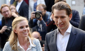 Chuyện tình 13 năm của thủ tướng tương lai trẻ nhất châu Âu