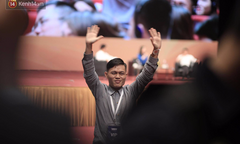 Chàng trai là fan cuồng trong talkshow đối thoại với tỷ phú Jack Ma là ai?
