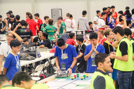 Học sinh Việt Nam lọt top 10 cuộc thi Robotics thế giới năm 2017