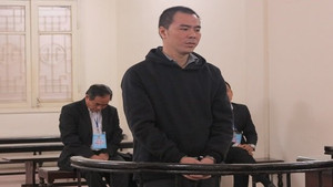 Tài xế trộm ô tô của công ty bán lấy tiền đánh bạc