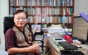 Đề xuất 'giáo dục' thành 'záo zụk': PGS Bùi Hiền chưa nghĩ đến hậu quả việc thay đổi chữ viết tiếng Việt