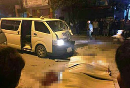 2 thanh niên đi xe máy bị ô tô của trại giam tông chết