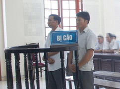 Đề nghị điều tra lại vụ 2 công an viên nhận hối lộ