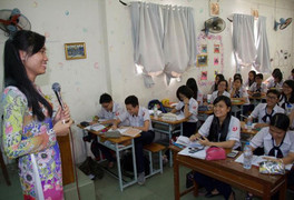 Thưởng Tết giáo viên: Nơi 30 triệu đồng, chỗ chỉ 50 nghìn đồng